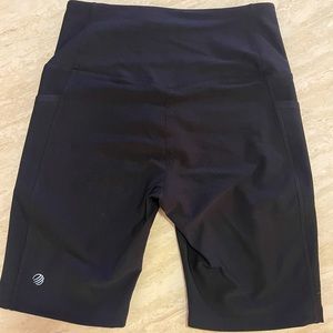 MPG bike shorts with side pockets size M